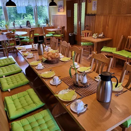 Falkenstein-huetten Vendégház 3*