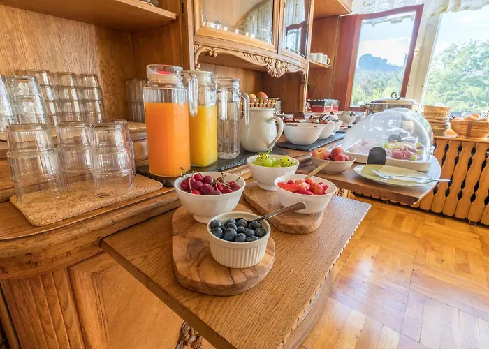 Falkenstein-huetten 3* باد سشاندو